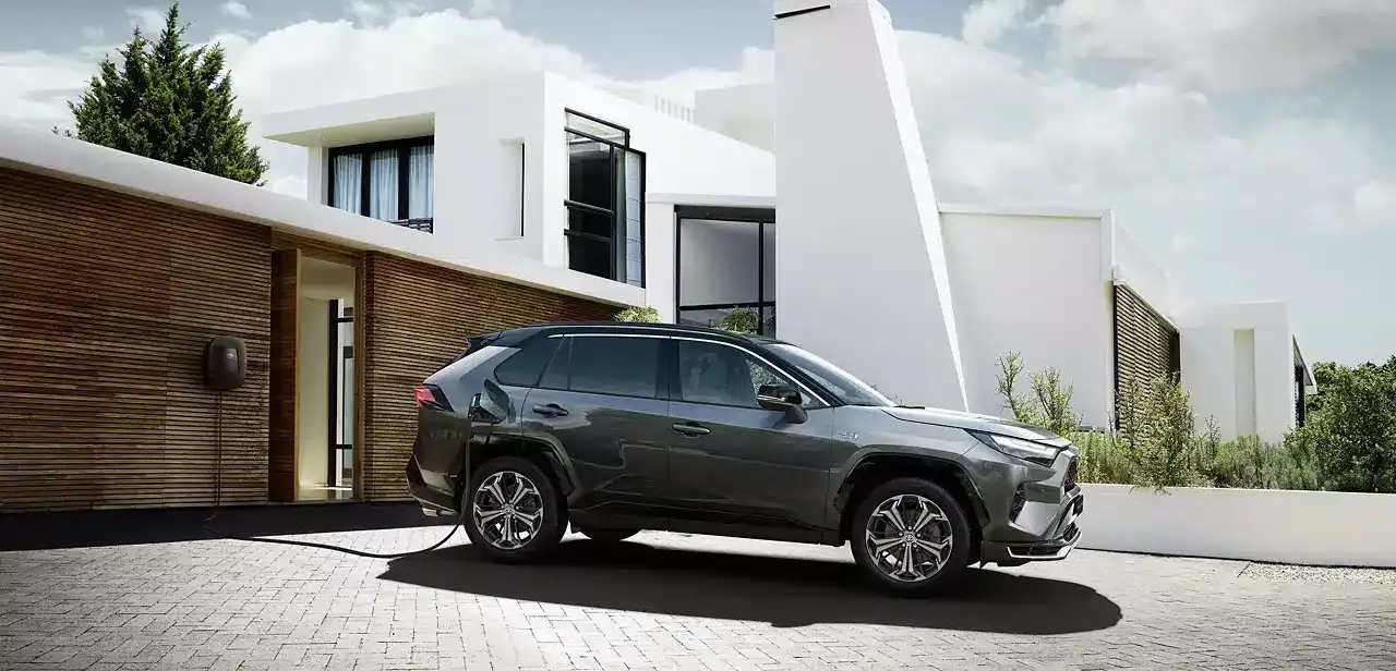 1-toyota-rav4-plug-in-hybrid